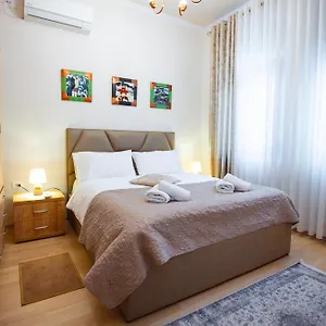  Apartment Center - Zogu I Boulevard Albania